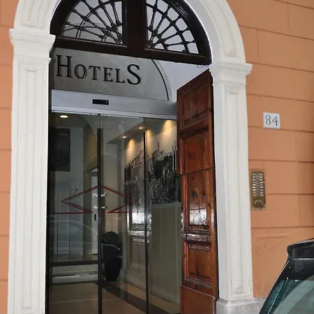 Servio Tullio Hotell Rom